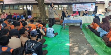 Cegah Narkoba Sejak Dini, Sat Binmas Polres Dompu Gencar Sosialisasi P4GN di SMPN 1 Kempo