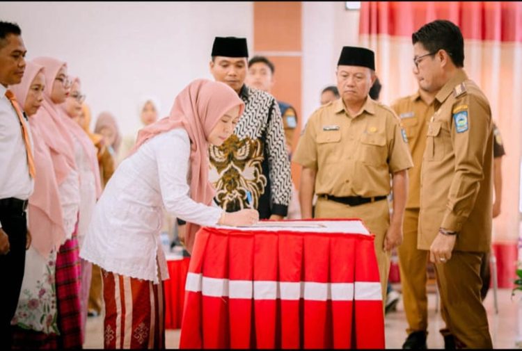 Nyonya Onti Farianti Bambang Firdaus, Resmi Nakhodai LKKS Kabupaten Dompu Periode 2025-2030
