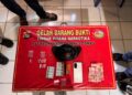 Polisi Terima Penyerahan Terduga Pelaku Tindak Pidana Kasus Narkotika Dari Kodim 1614 Dompu